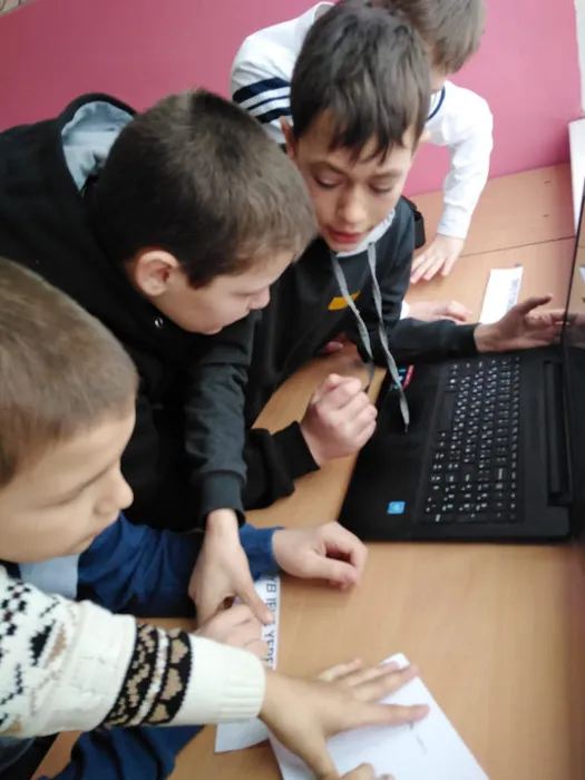 Маршрут к школе - отмечаем опасные места, 6 класс