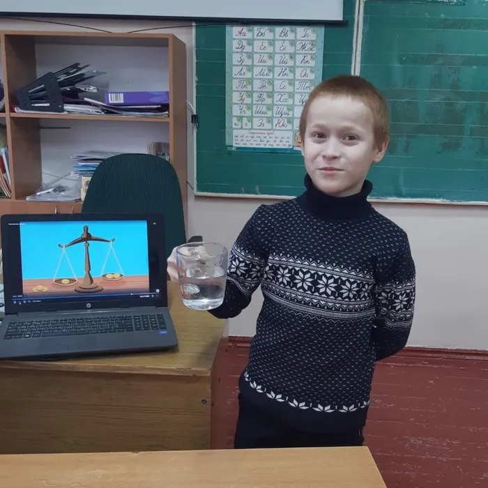 Решение логических задач " Свойства жидкости "